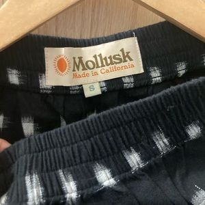 Mollusk short skirt